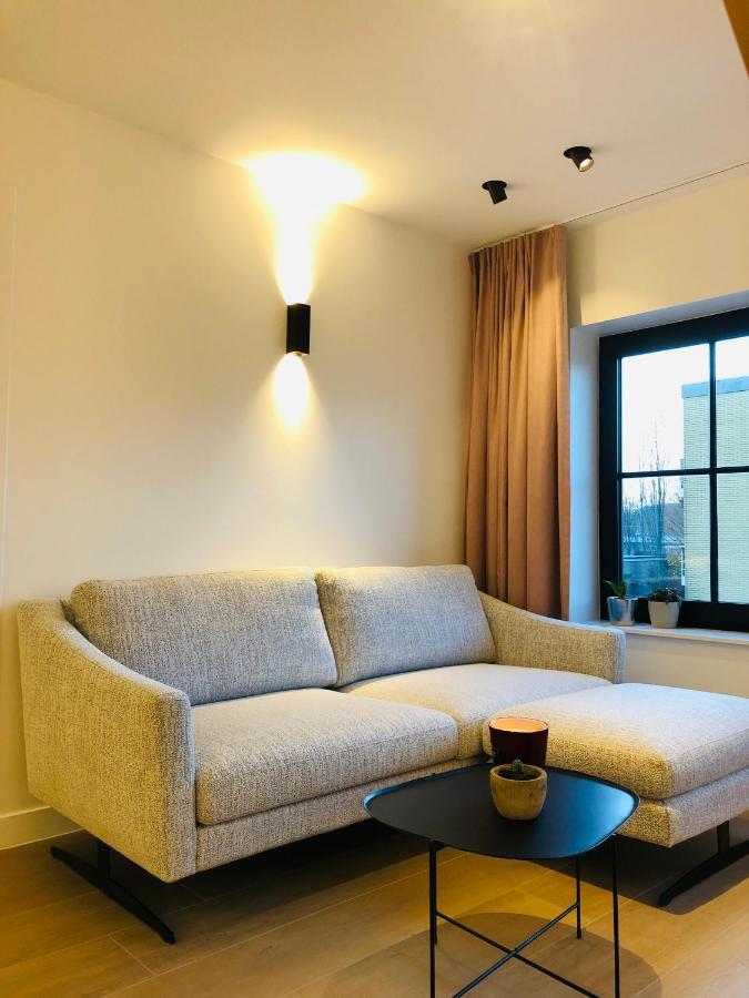 Suites Le Porte-Bonheur Брюж Екстериор снимка
