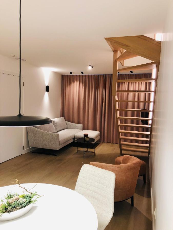 Suites Le Porte-Bonheur Брюж Екстериор снимка