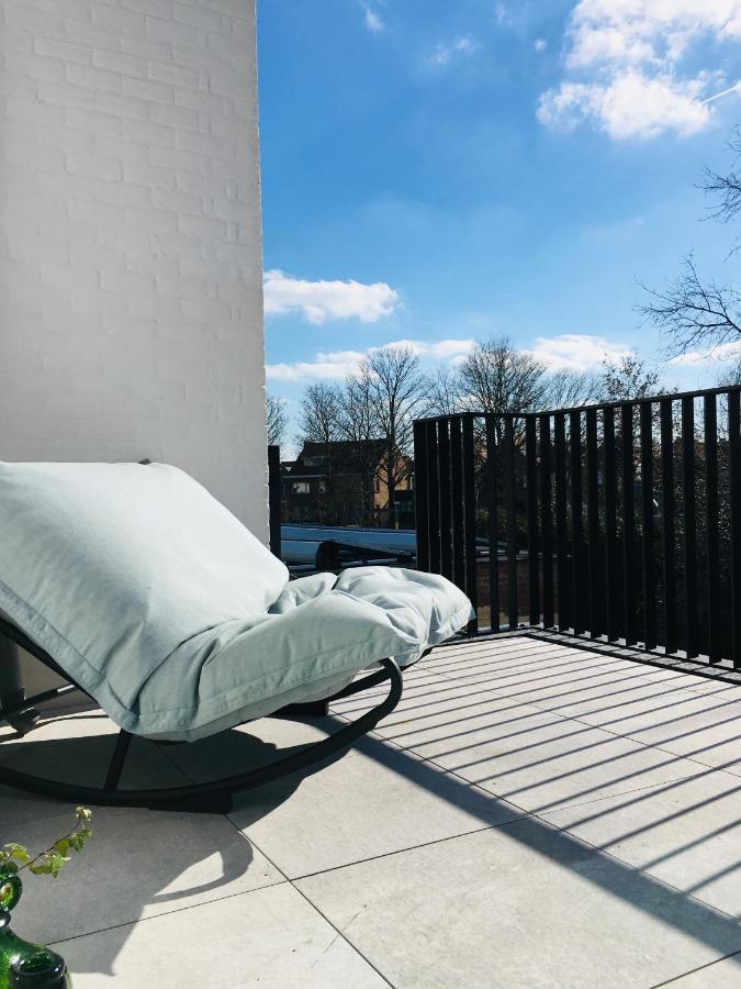 Suites Le Porte-Bonheur Брюж Екстериор снимка